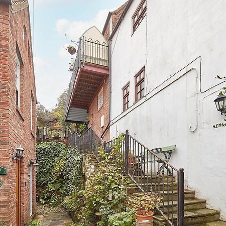 Host & Stay - Abbey View Cottage Уитби Екстериор снимка