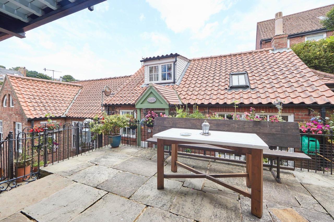 Host & Stay - Abbey View Cottage Уитби Екстериор снимка
